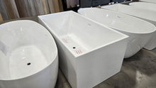 Load image into Gallery viewer, Freestanding Bathtub #SP1875-15
