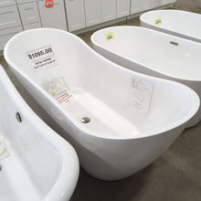 Load image into Gallery viewer, Freestanding Tub #BT-06

